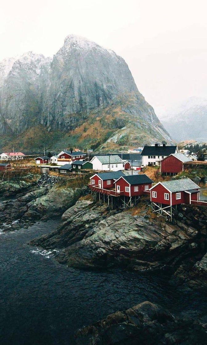 Moda Little red Houses in Norway 