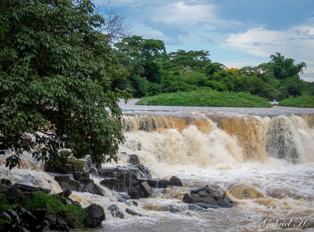 Lugar Cachoeira do Talhadão