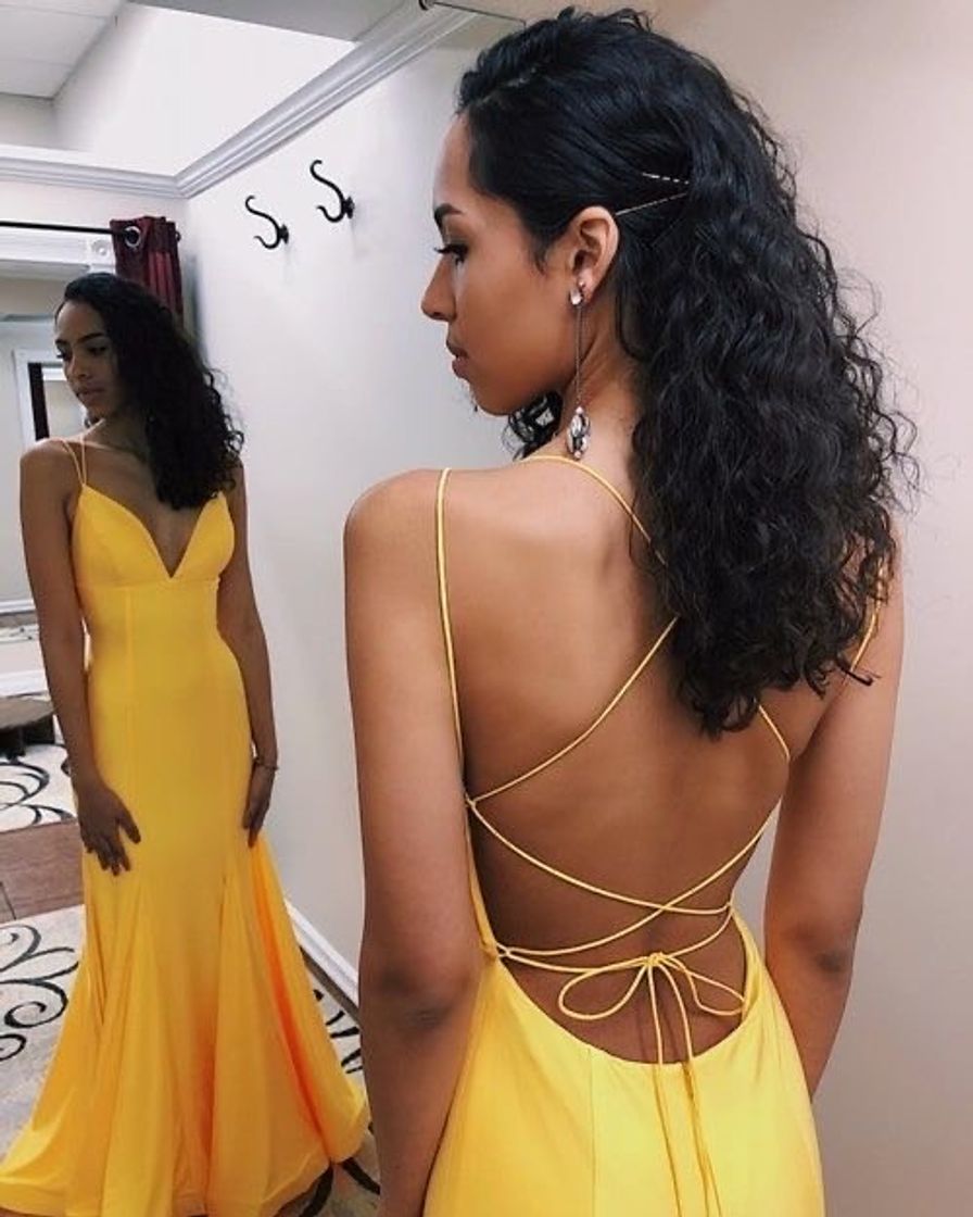 Moda Incredibly gorgeous yellow dress💛✨