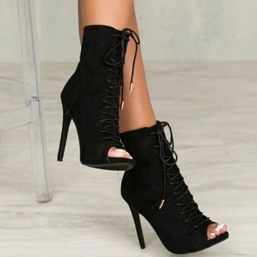 Black shoe 👠🖤