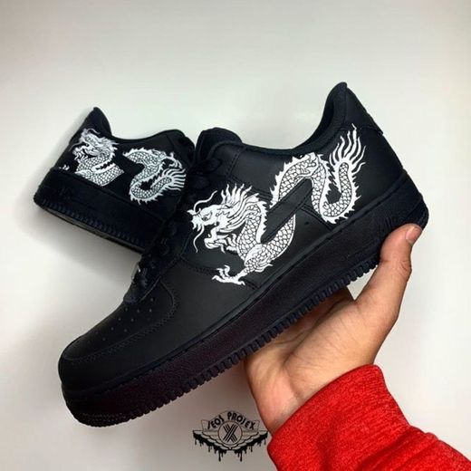 Dragon shoe 🐉🖤