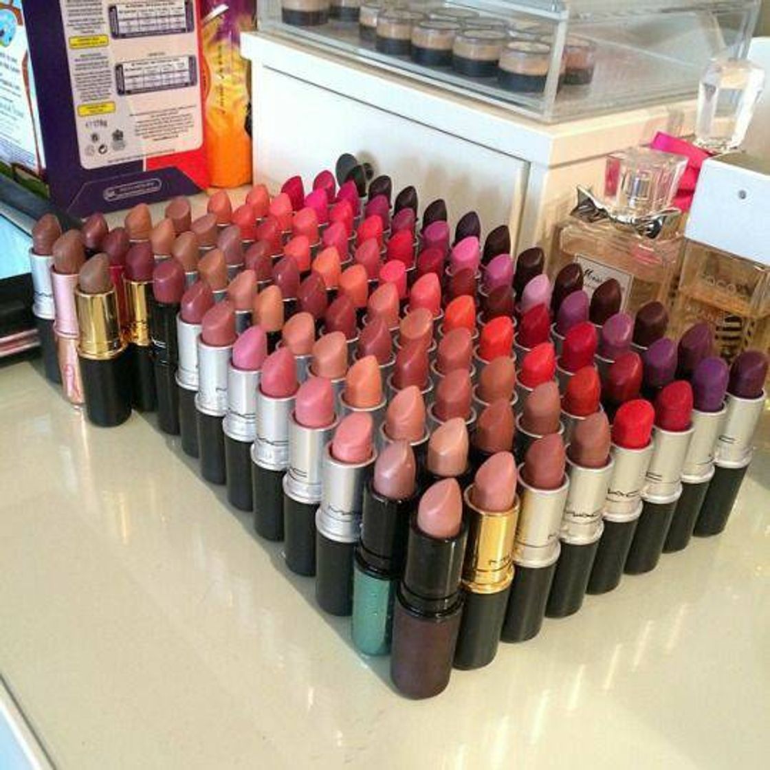 Moda MAKEUP