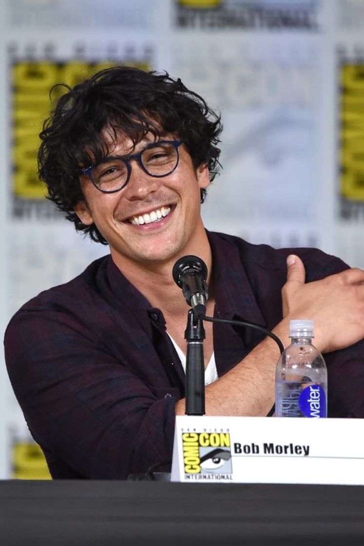 Fashion Bob Morley 