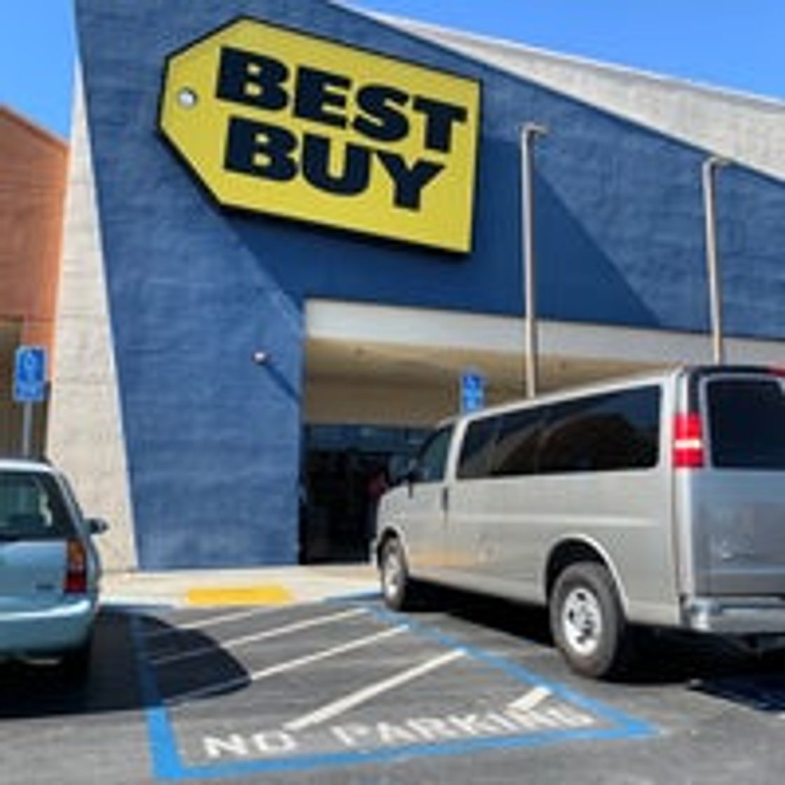 Place Best Buy