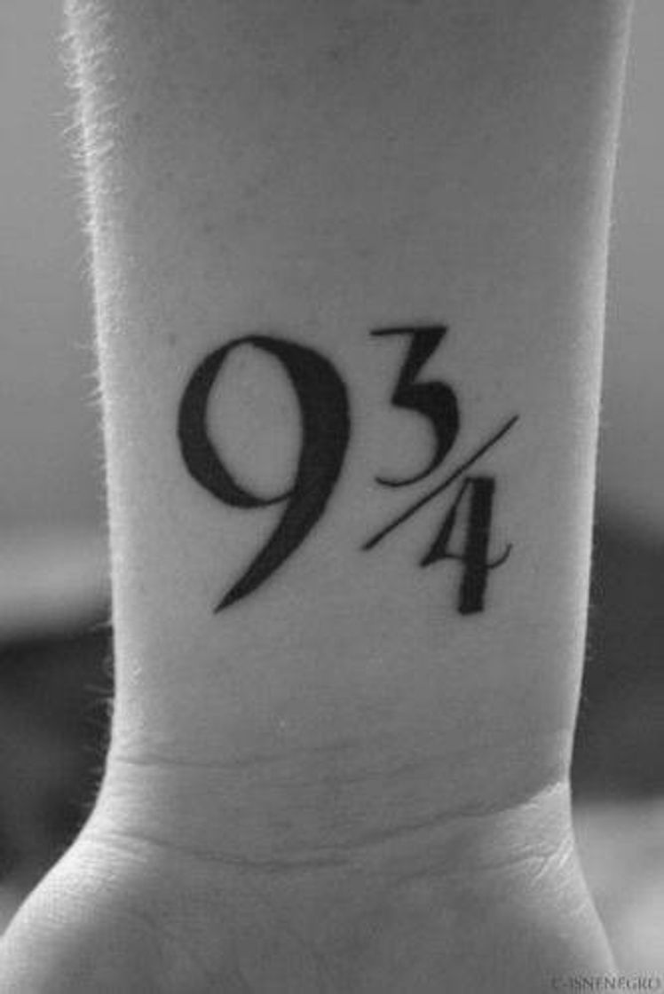 Moda Já tenho duas tatuagens do Harry Potter, essa vai ser a 3° ❤