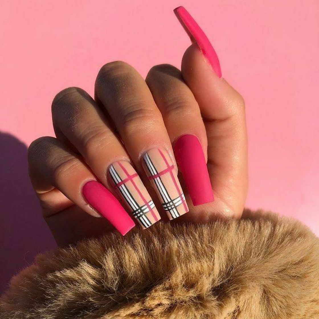 Fashion Inspirações de unhas // NAILS✨