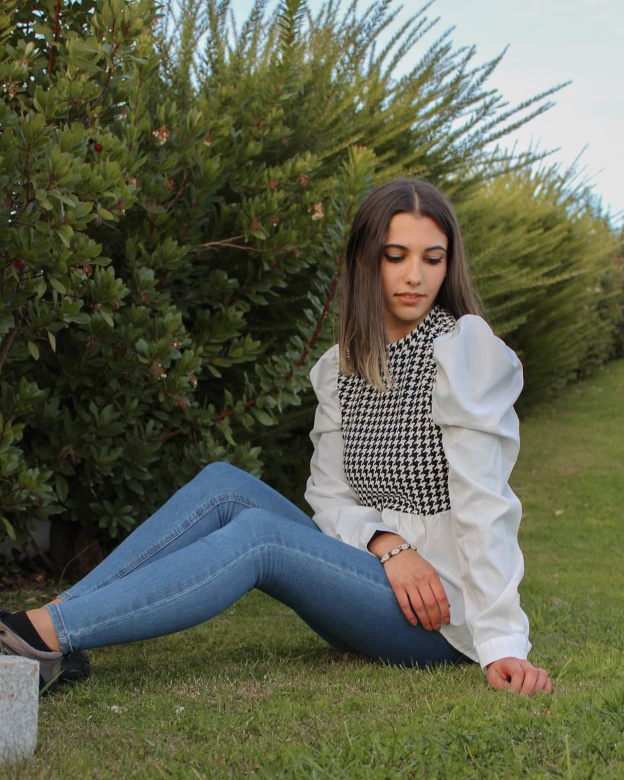 Moda Blusa B&W Koandaily