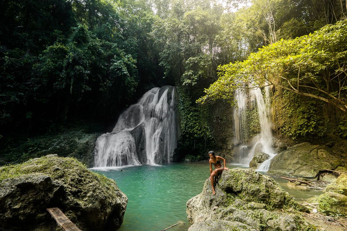 Place Kawasan Falls