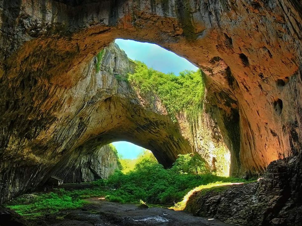 Lugar Devetashka Cave