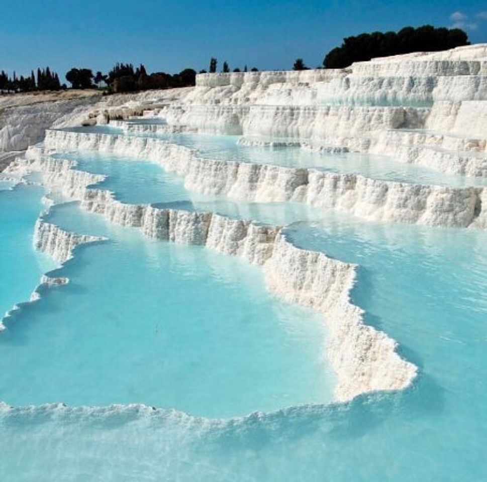 Place Pools of Pamukkale