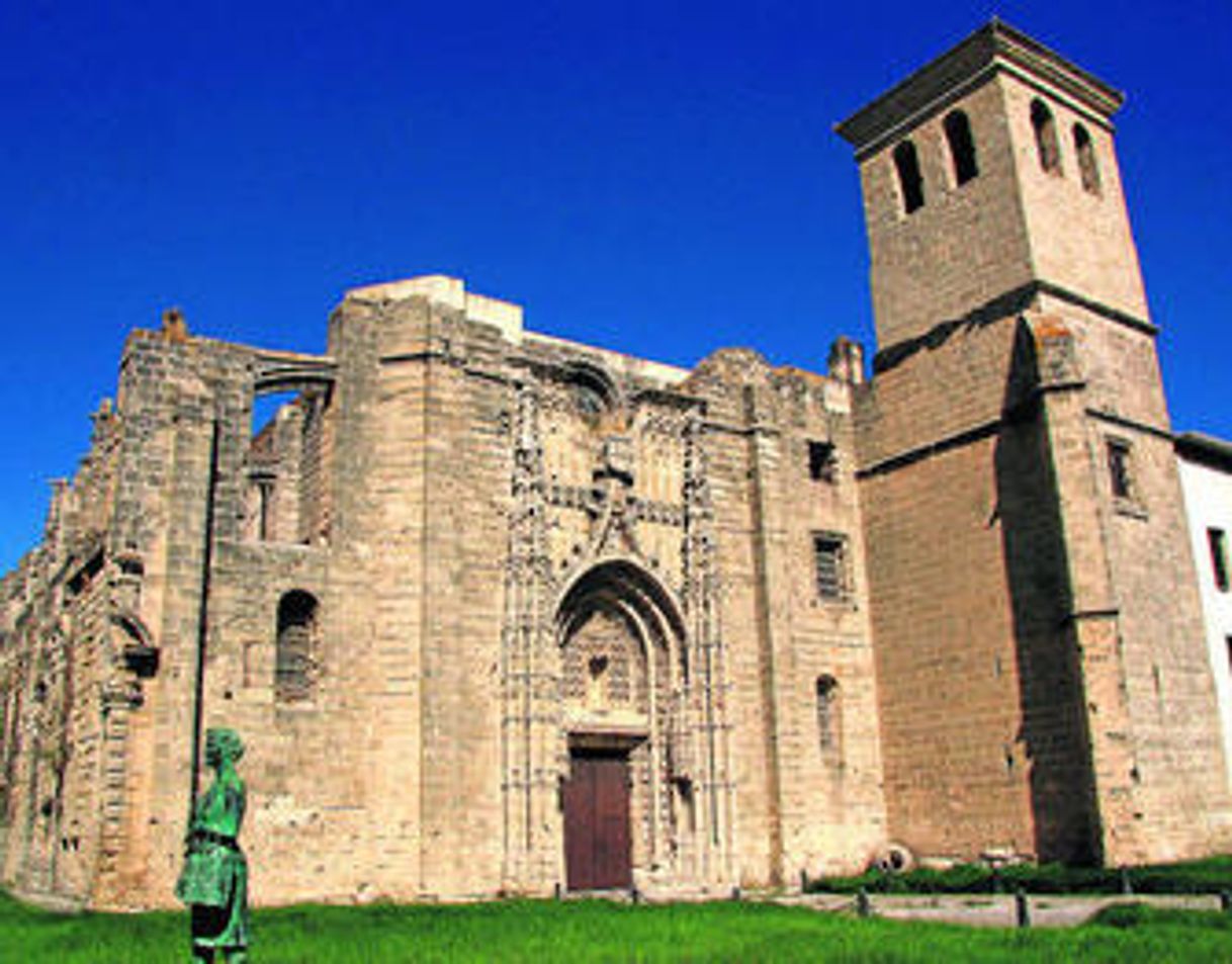 Lugares Monasterio de la Victoria