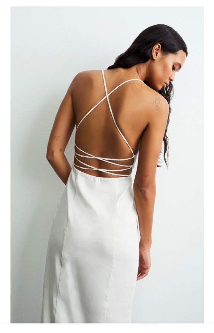 Moda Amazing midi white dress for summer 