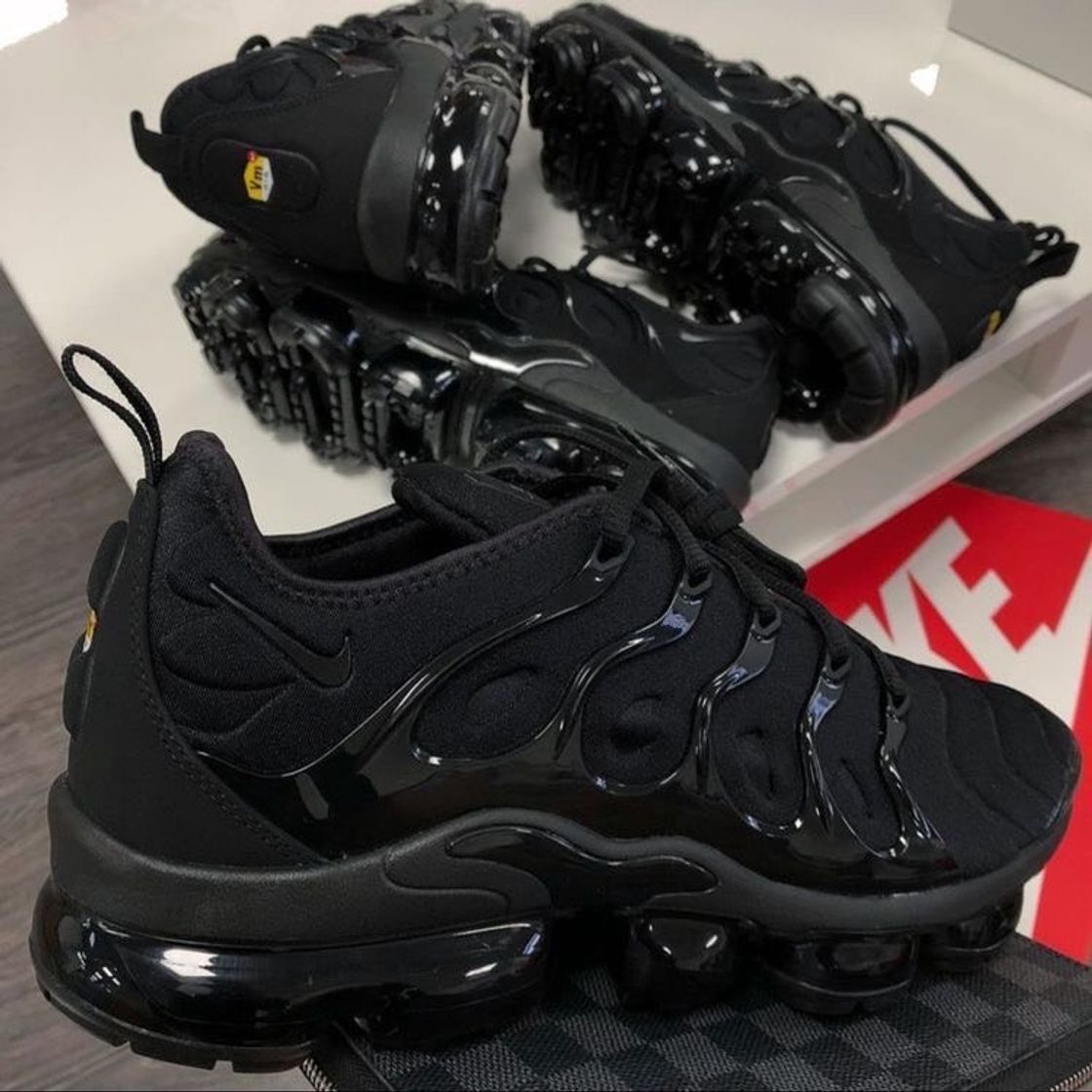 Social Nike Air Vapormax Plus 