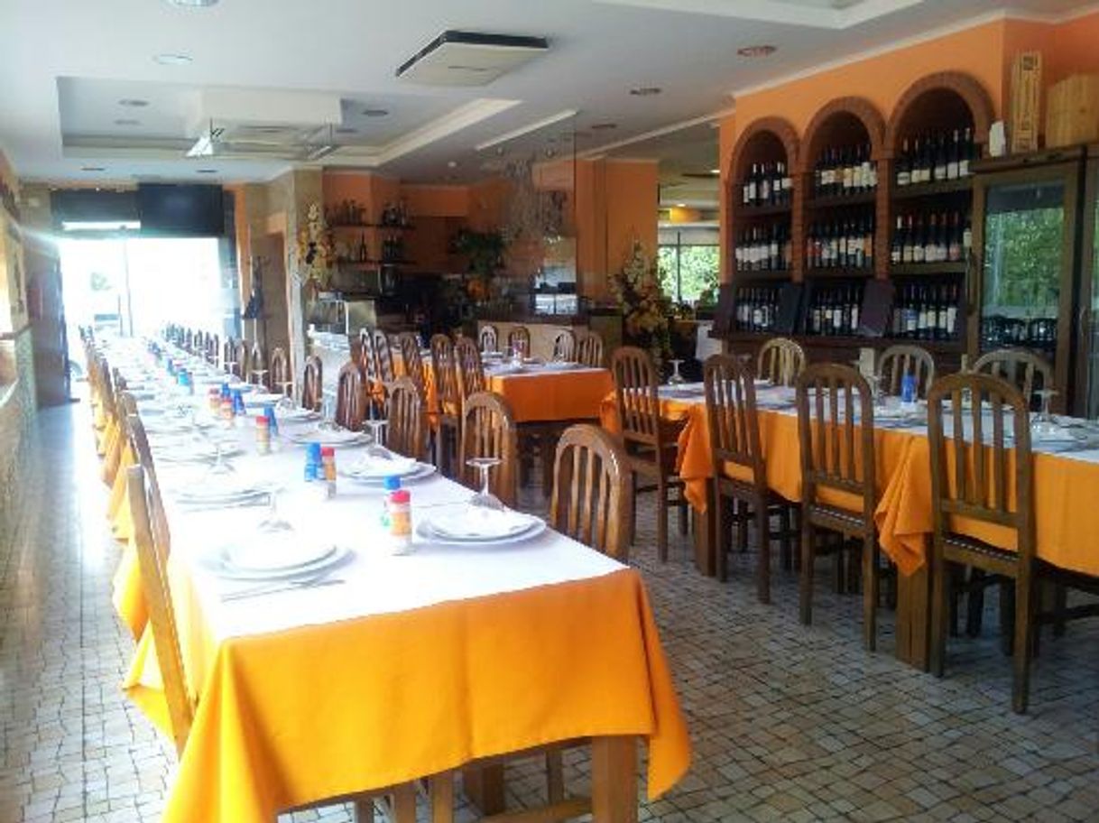 Restaurants Cantinho da Adanaia