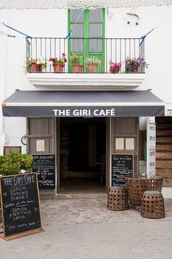 The Giri Café