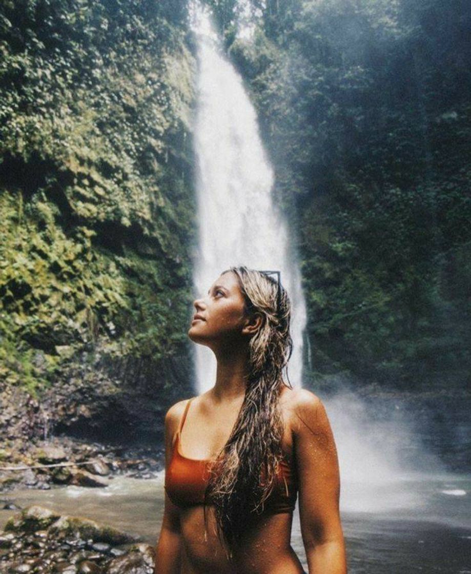 Moda Foto para tirar na cachoeira 