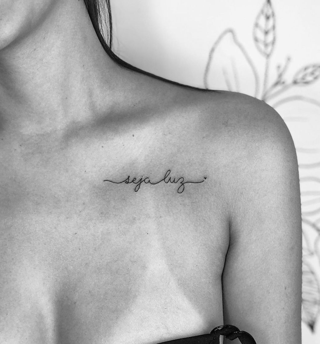 Social Tatuagem feminina