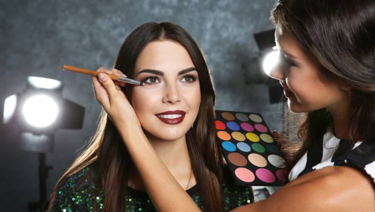 Moda 12 tipos de maquiagens para diversas ocasiões💄😉