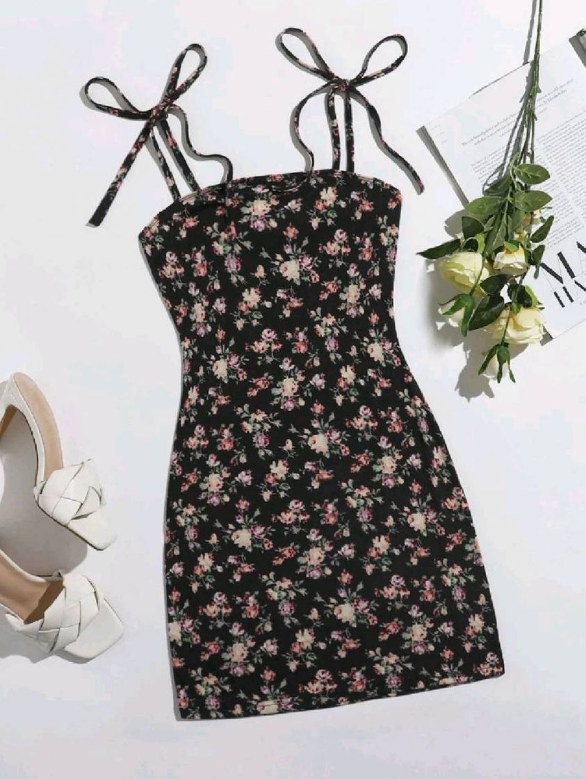 Fashion Vestido com florzinhas ❤😍