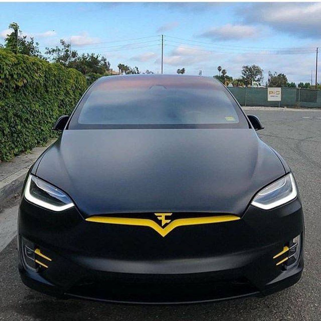 Fashion Tesla