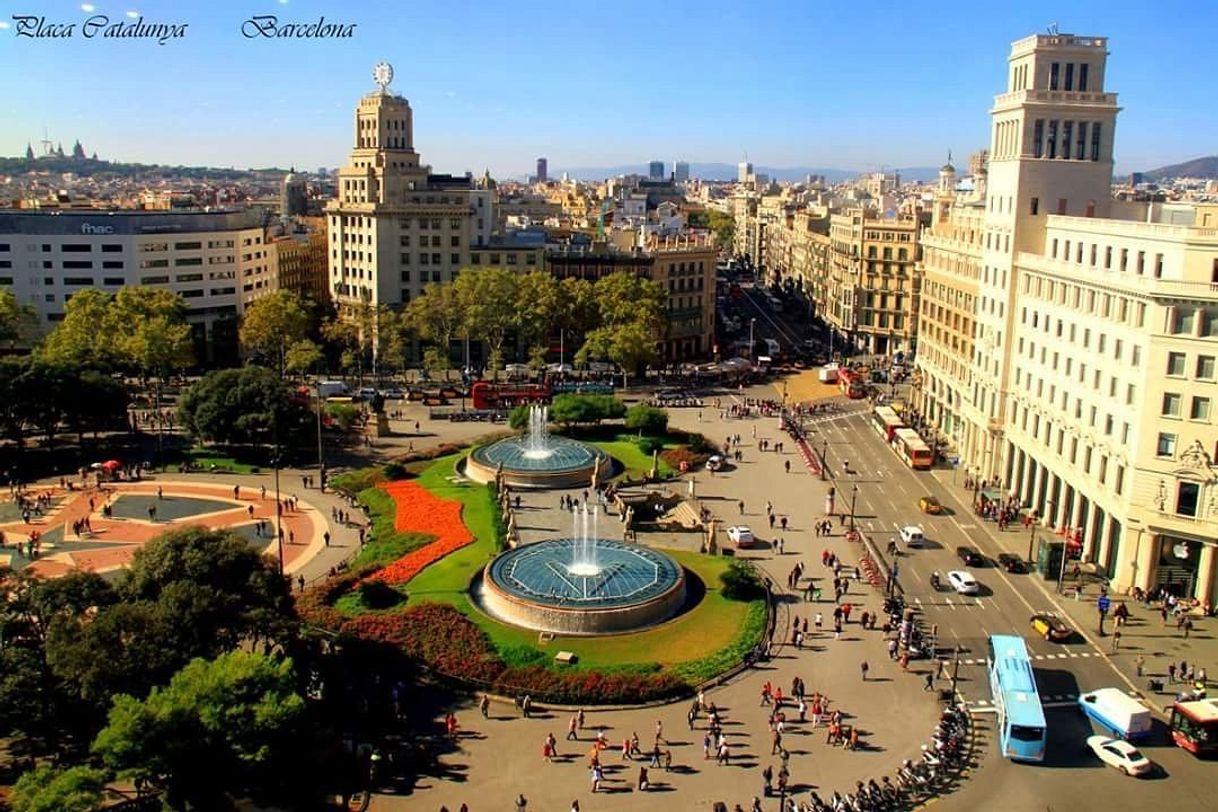 Place Plaça de Catalunya