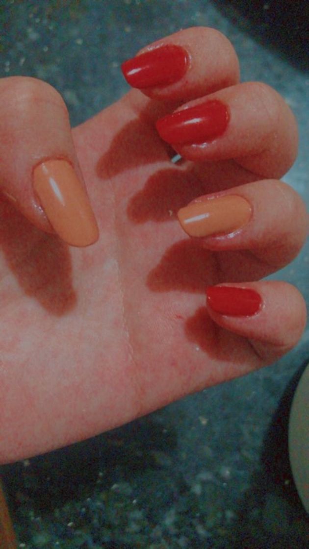 Moda Um laranjinha de esmalte✨🧡