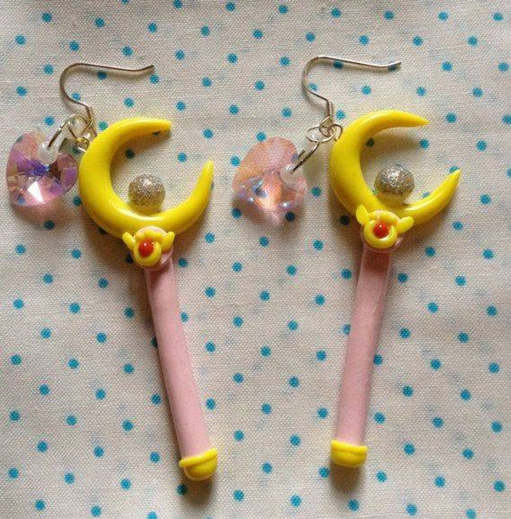 Fashion sailor moon earrings