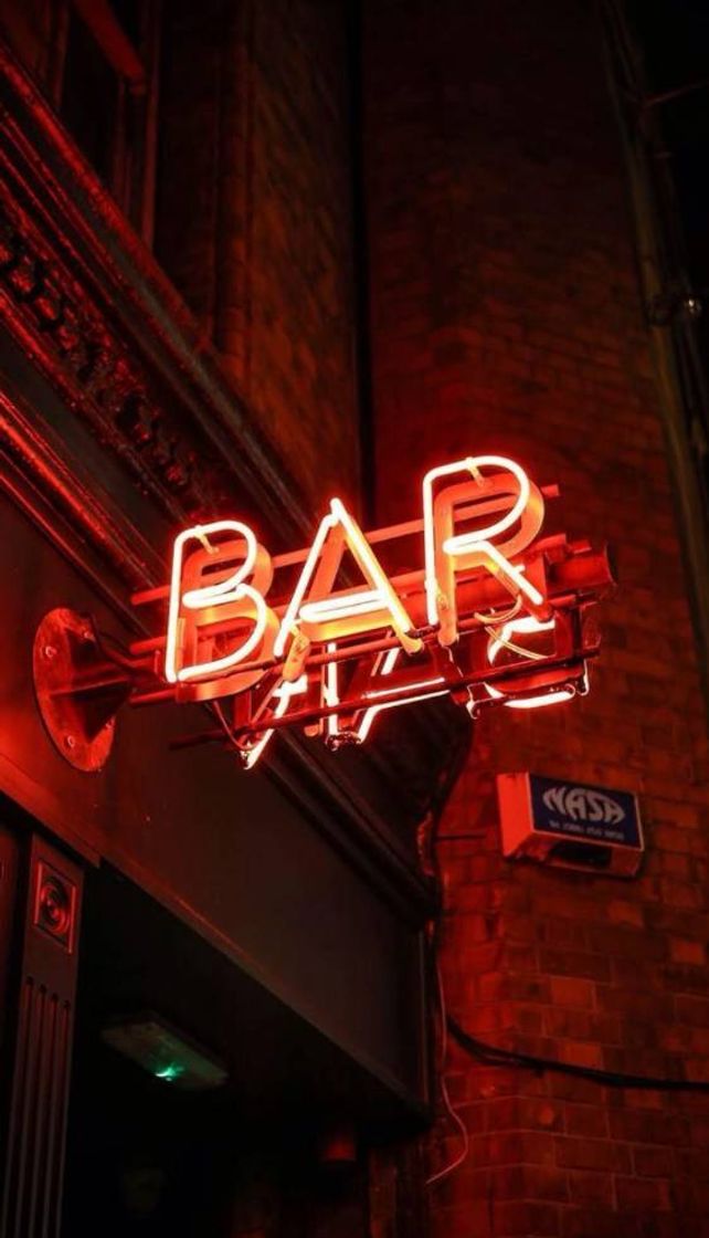 Social Bar 🍷😏🔄