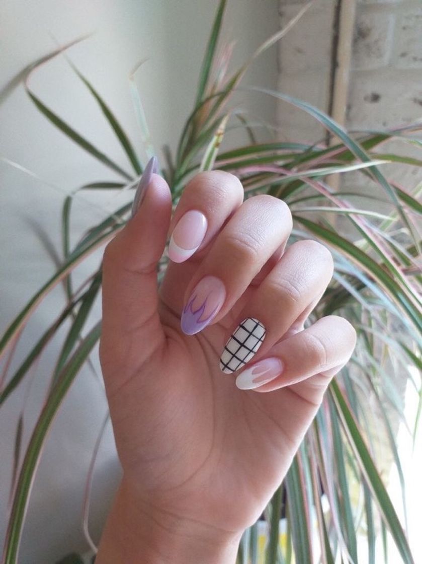 Fashion nails 