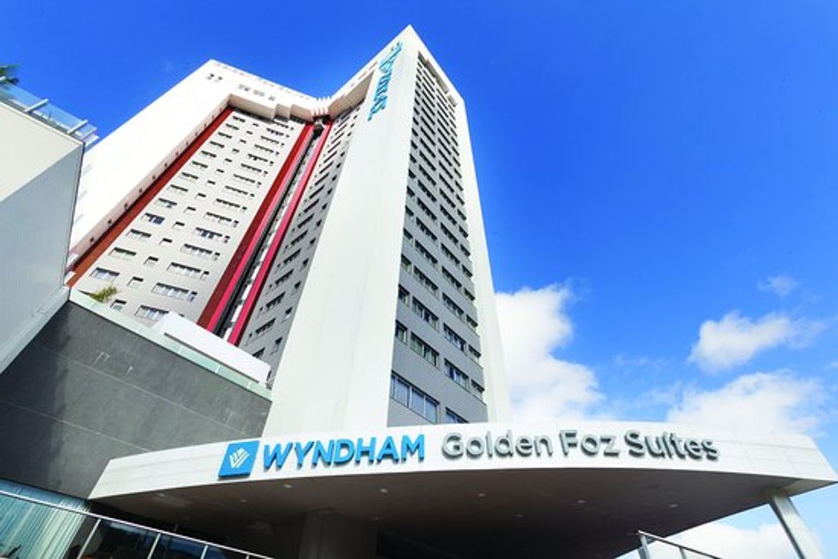 Lugar Wyndham Golden Foz Suítes