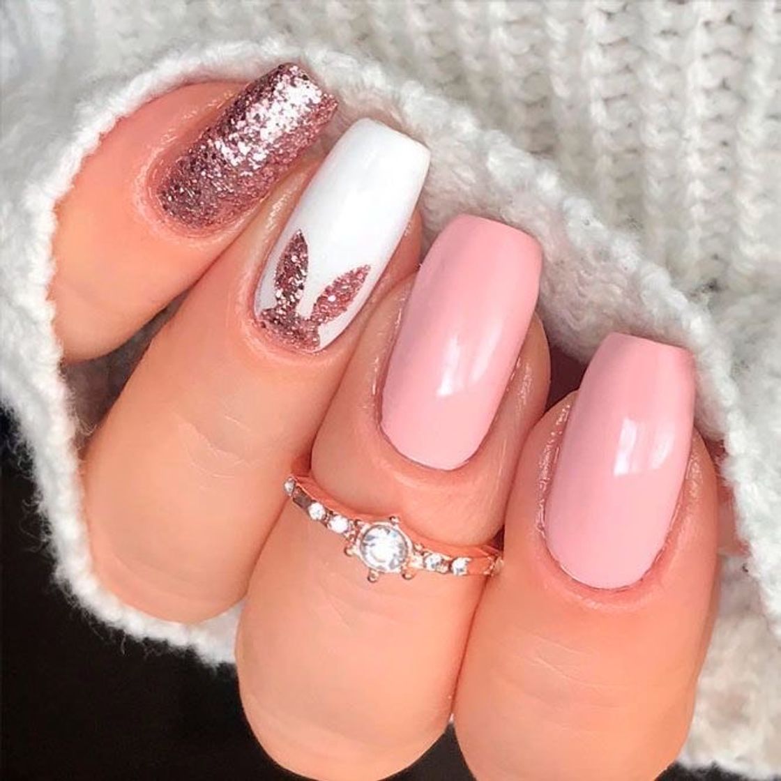 Moda Inspiração de unhas delicadas 