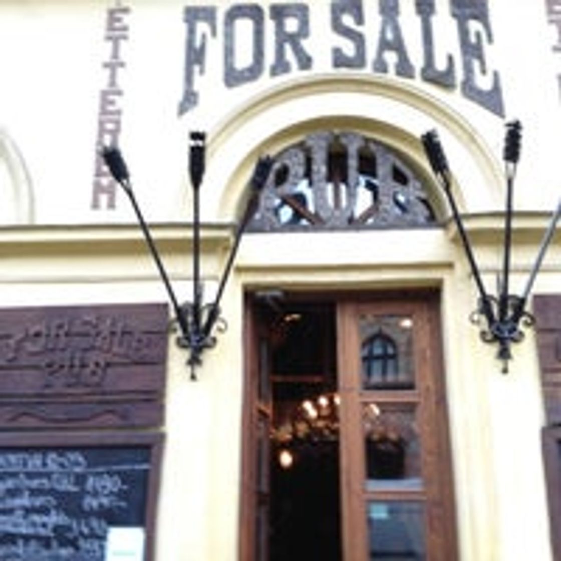 Lugar For Sale Pub