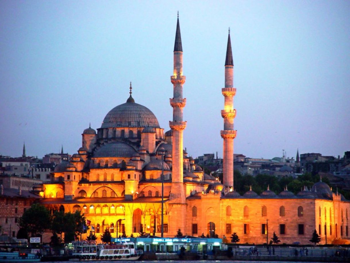 Lugares Yeni Cami