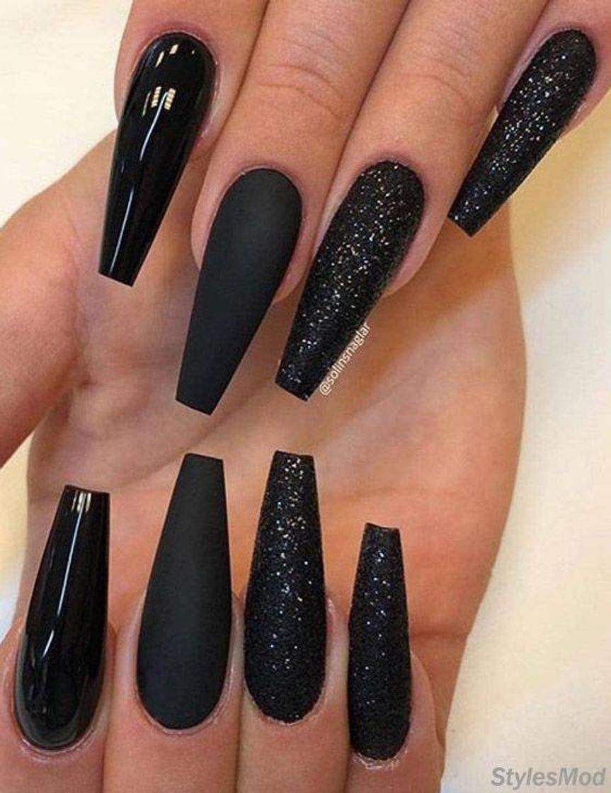 Moda Unhas foscas