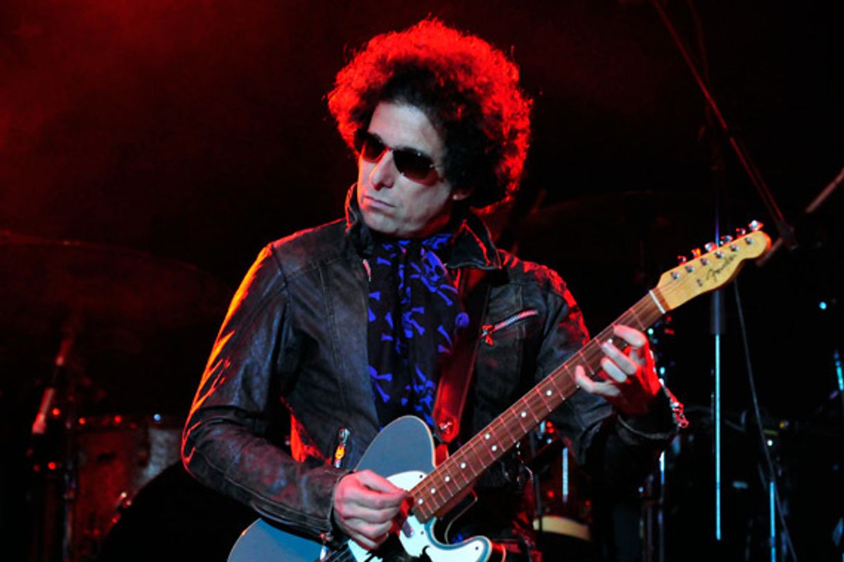 Moda Andrés Calamaro en concierto