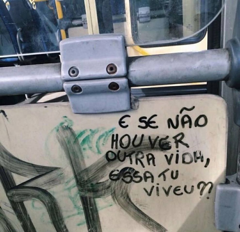 Social rabiscos nas ruas