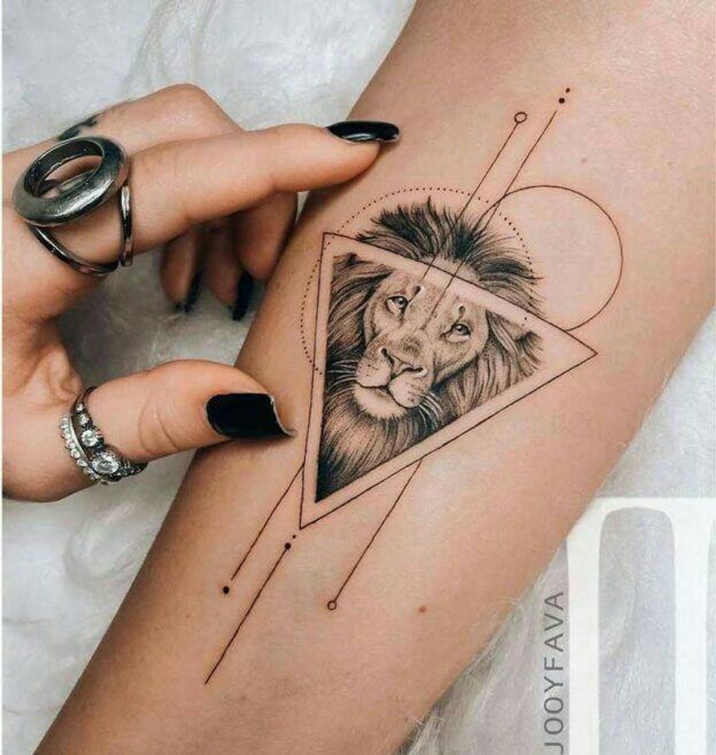 Fashion Tatuagem leão 