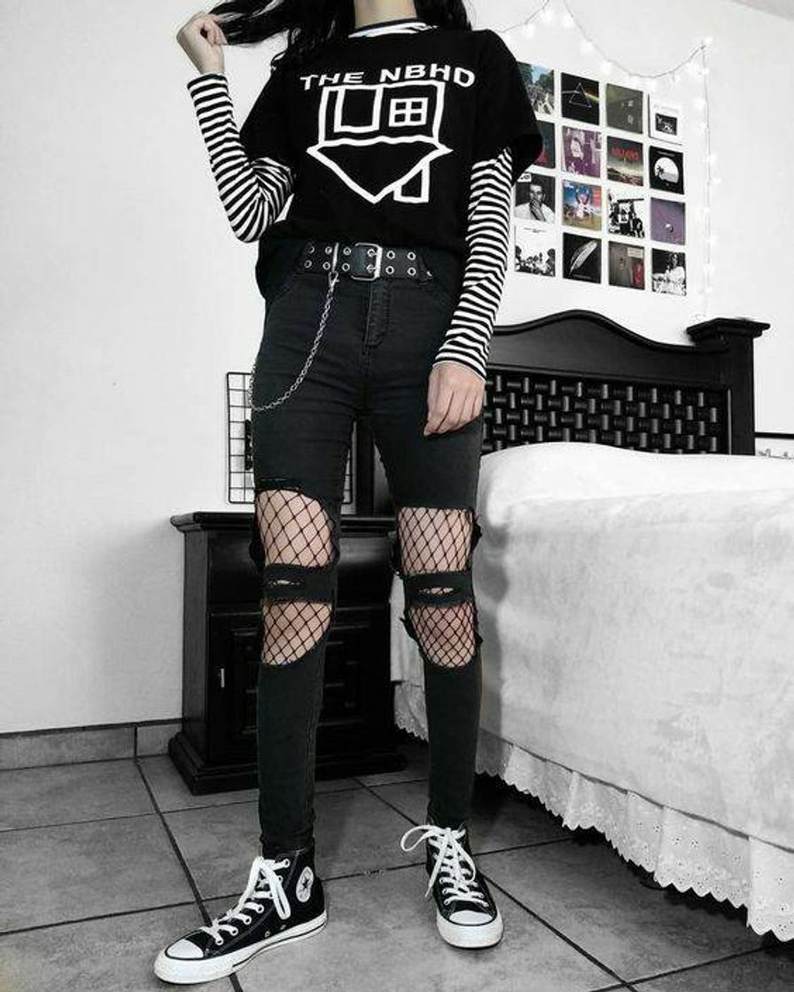 Social Outfit Soft Dark Aesthetic🚬