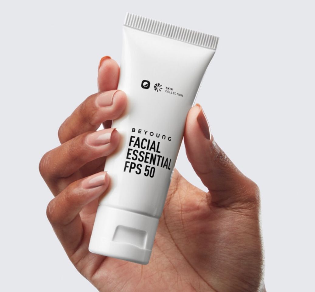 Fashion Facial Essential FPS 50 🤍

