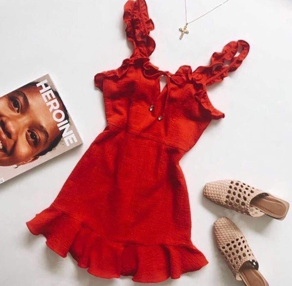 Fashion VESTIDO VERMELHO!🌹💫