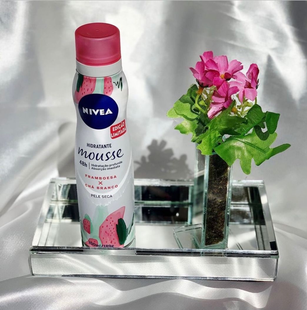 Moda Nivea Mousse Framboesa e Chá Branco