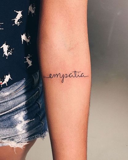 • Empatia