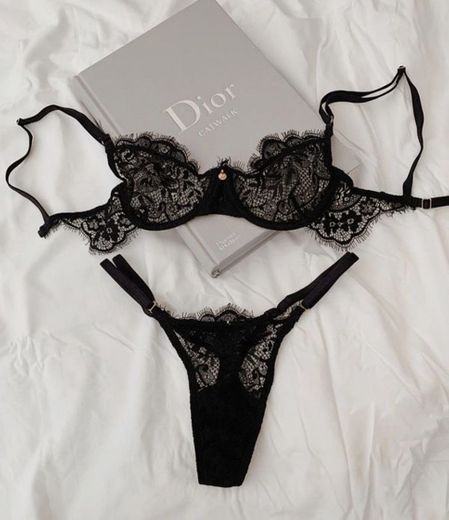 Lingerie Dior