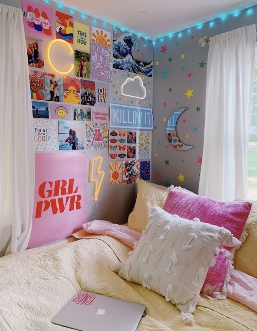 Fashion dorm inspo 