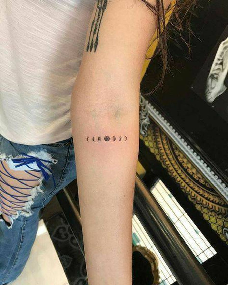 Moda tatuagem fases da lua