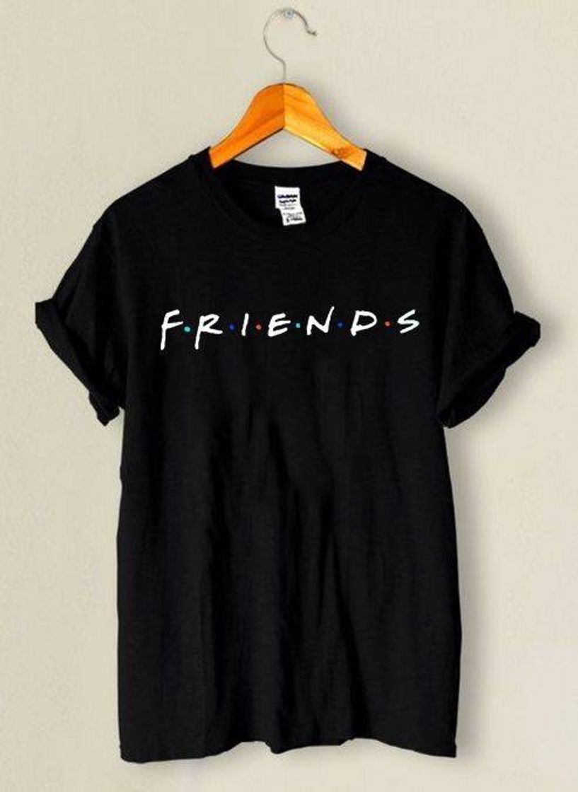 Moda Como uma boa amante de Friends quero essa blusa😍