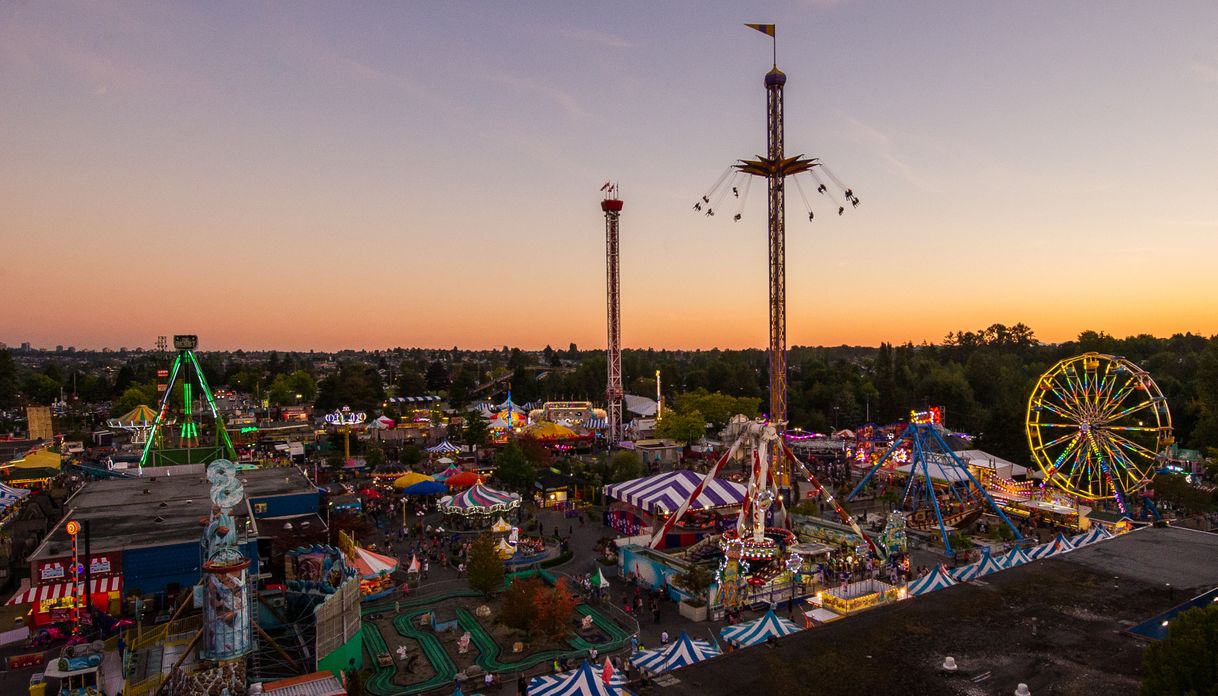 Places Playland at the PNE