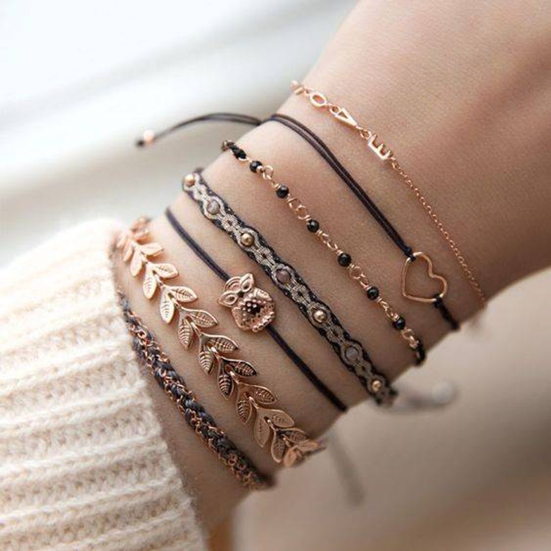 Moda Mix de pulseiras! São lindas 💞