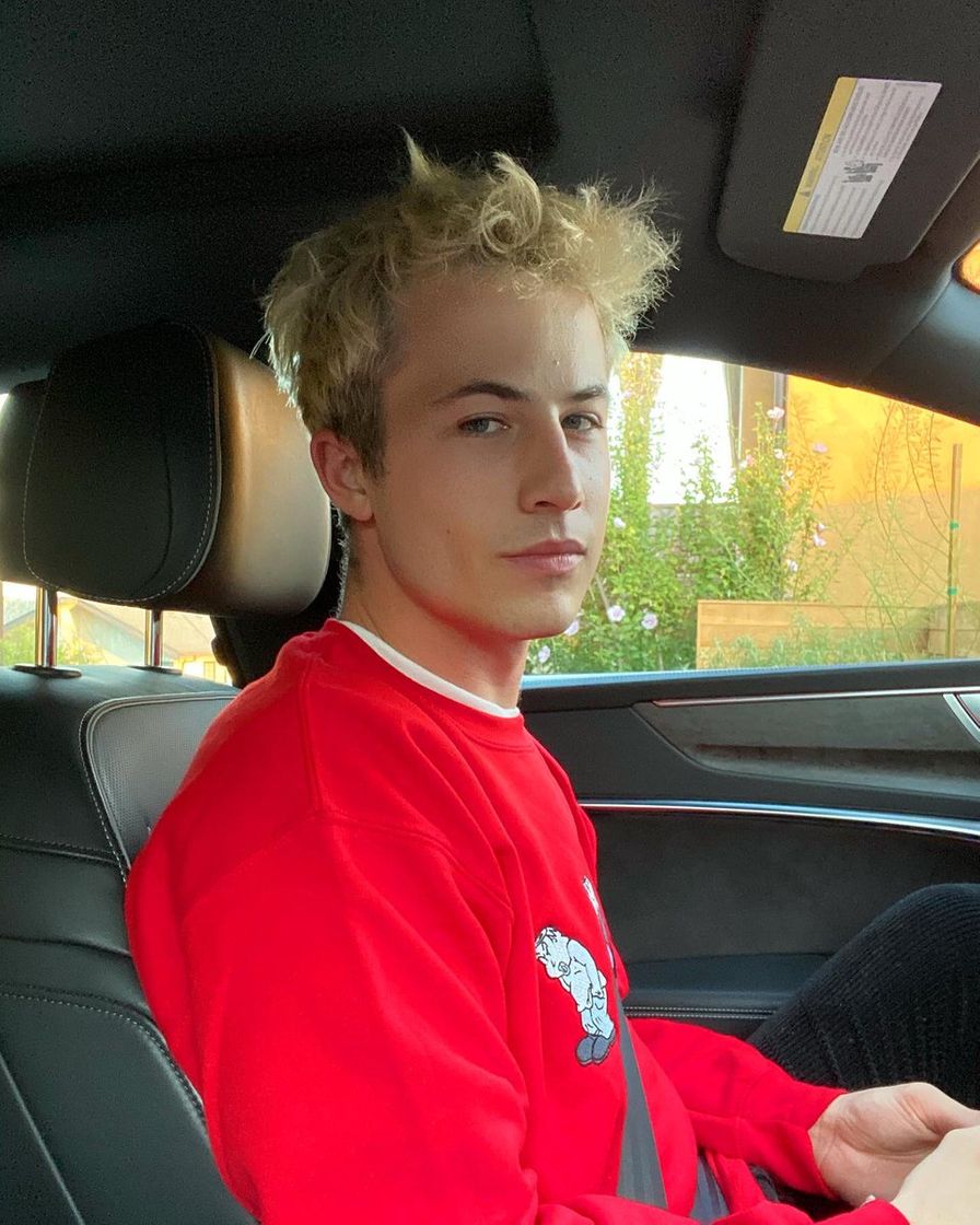 DYLAN MINNETTE