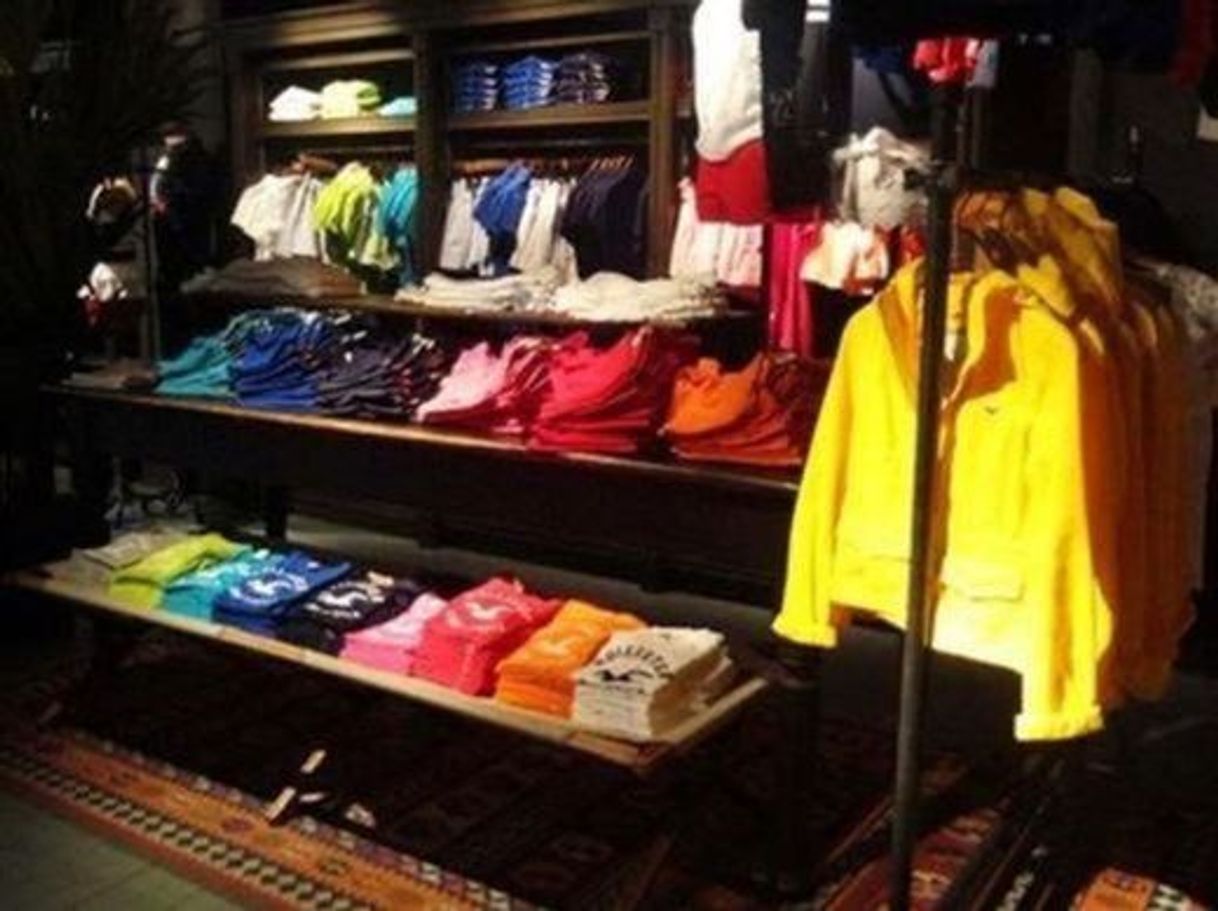 Place Hollister